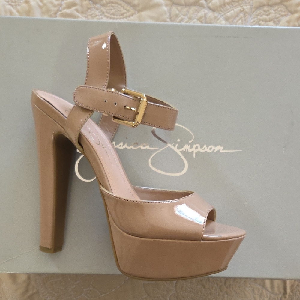 Jessica Simpson High Heels